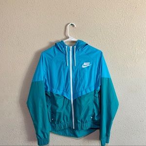 Nike Windbreaker